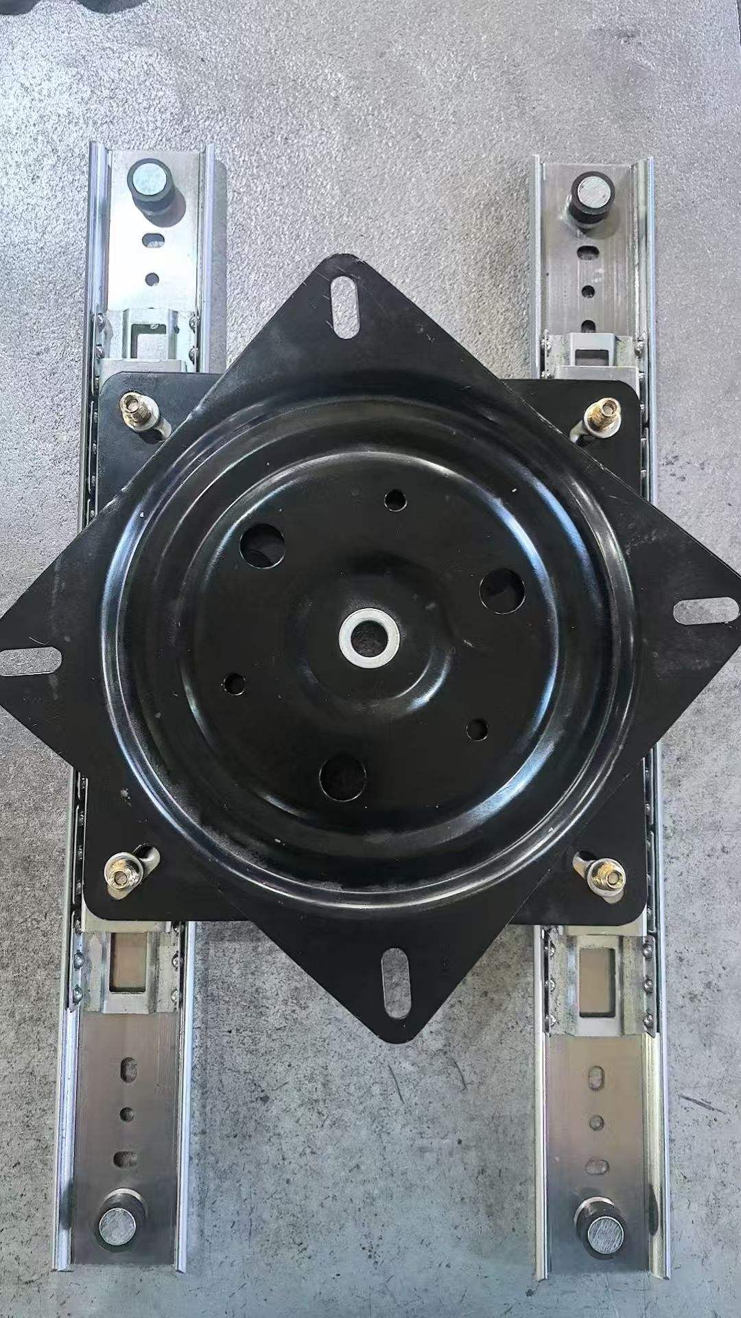 Accesorios para muebles de muebles de la mesa de giro de la isla deslizante de 38 mm de ancho de 38 mm para el rodamiento de bolas de acero cuadrada de cocina abierta